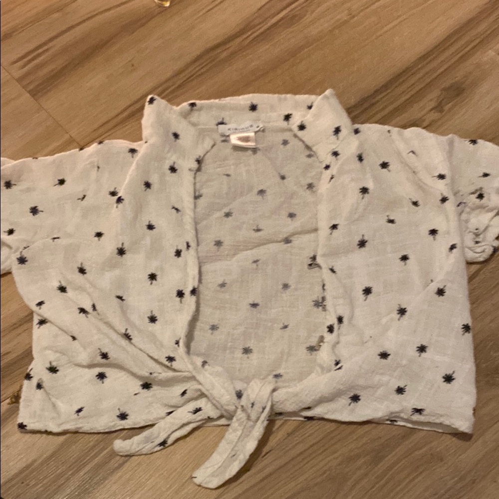 White Tie-Front Shirt with Black Pattern